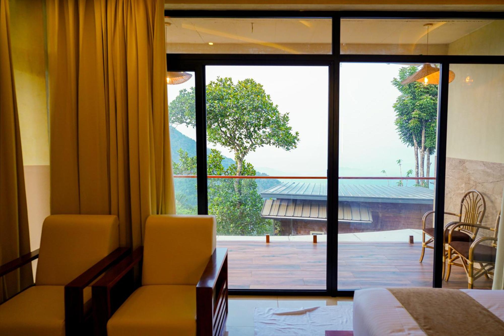 Mount Stratus Resort Vayalada Balussery 外观 照片