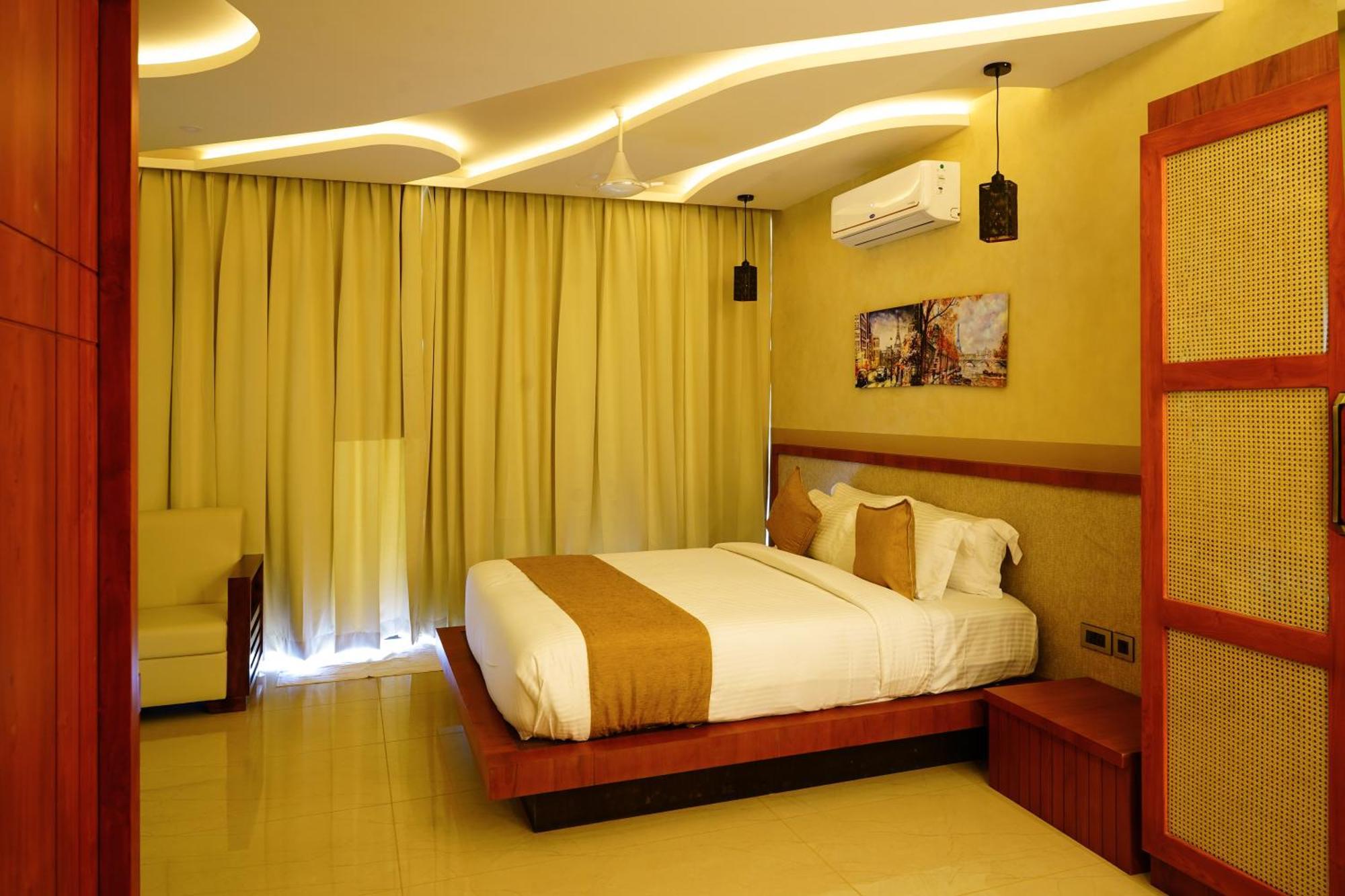Mount Stratus Resort Vayalada Balussery 外观 照片
